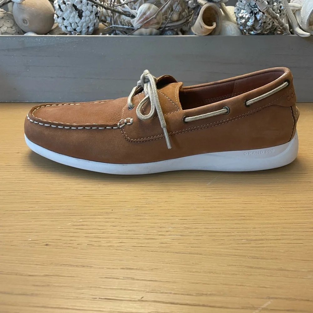 COLE HAAN Grand Atlantic Boat Shoe SIZE 10 MEDIUM Cognac